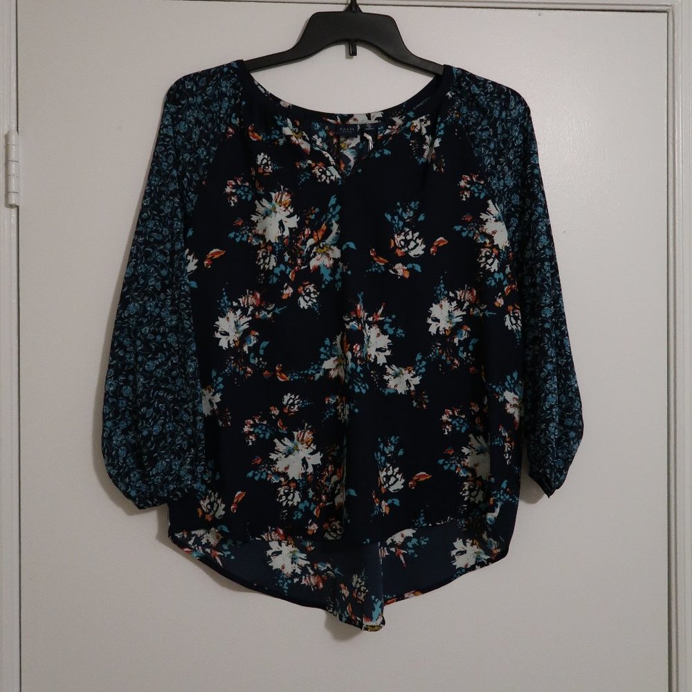 Dark Blue Floral Summer blouse Medium